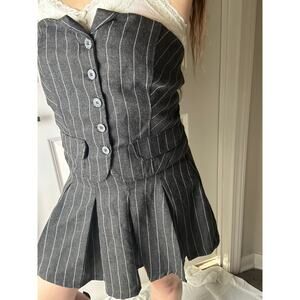 Kirious pinstripe skirt set size m